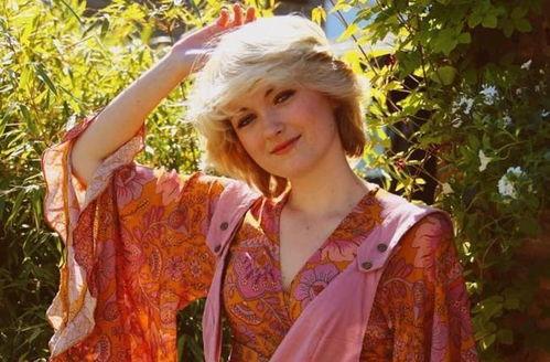 戴安娜网红,网络红人的崛起与影响力