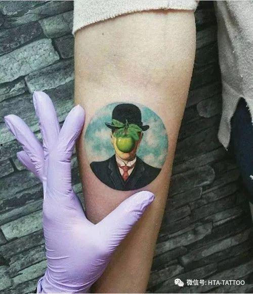 小臂有纹身女主播,小臂纹身演绎独特风采”